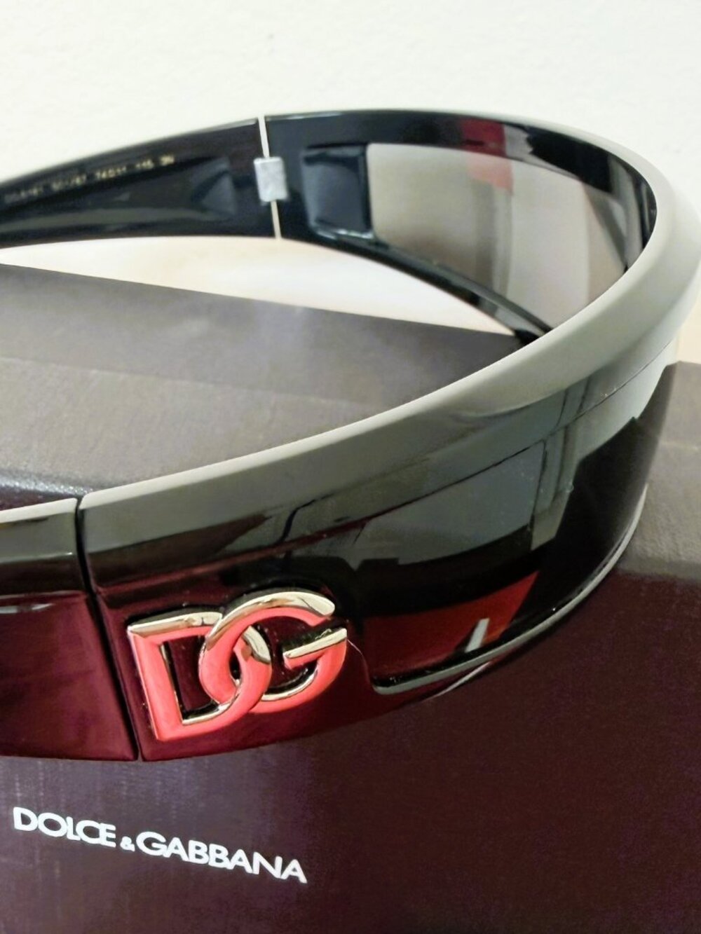 Dolce & Gabbana Black Wraparound Acetate DG6181 Sunglasses case & box included